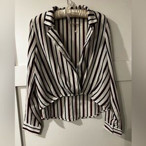 Forever 21 Striped‎ Wrap Blouse Cropped Front Long Sleeve Size Medium